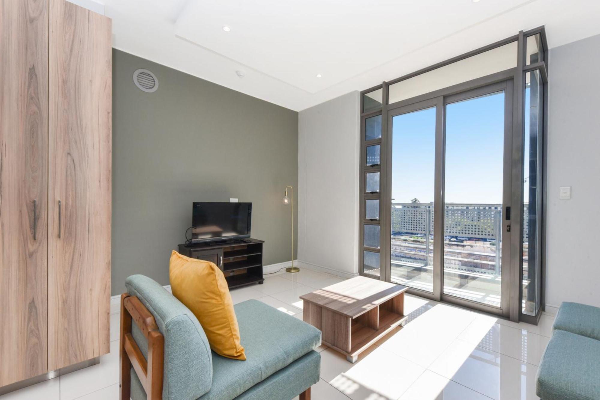 The Median Rosebank Luxury Apartment - Building With Generator جوهانسبورغ المظهر الخارجي الصورة